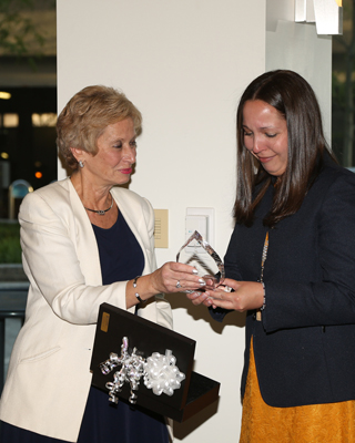 Dean Joan Vitello presents the GSN Dean’s Award to Stephanie Griggs, MSN, RN.