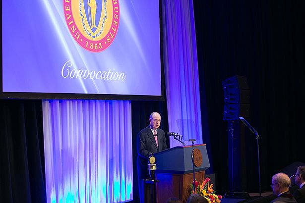 Chancellor Collins welcomes the audience to his annual Convocation address.